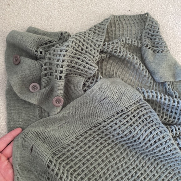 Artizan multifunctional shawl made with beautiful and soft wool - Picture 3 of 5